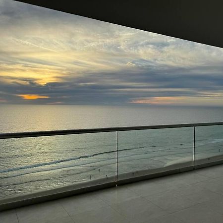Departamento De Lujo Vista Al Mar Piso 15 Apartment Mazatlan Exterior photo